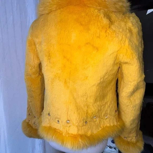 Vintage Yellow Lamb Fur Jacket ✨ - Picture 7 of 9